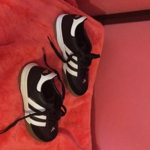 Kids Adidas Samba's